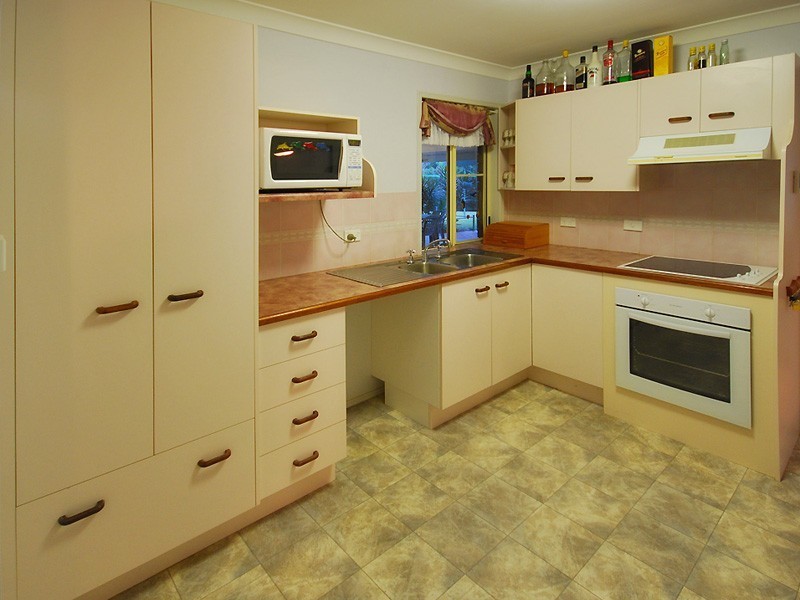 103 Murphy Drive, Glenlee QLD 4711