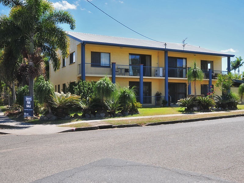3/44 Haynes Street, Park Avenue QLD 4701