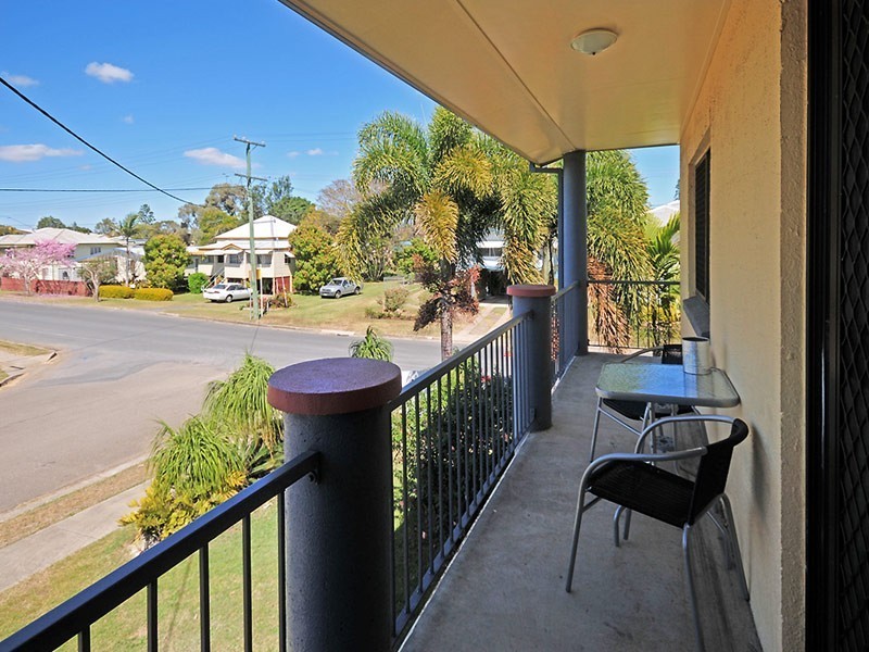 3/44 Haynes Street, Park Avenue QLD 4701