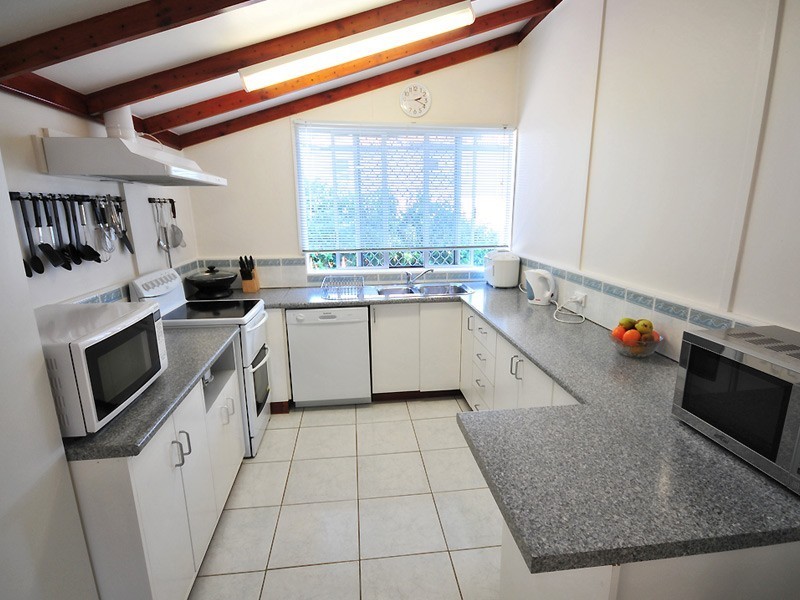27 Mary Street, The Range QLD 4700