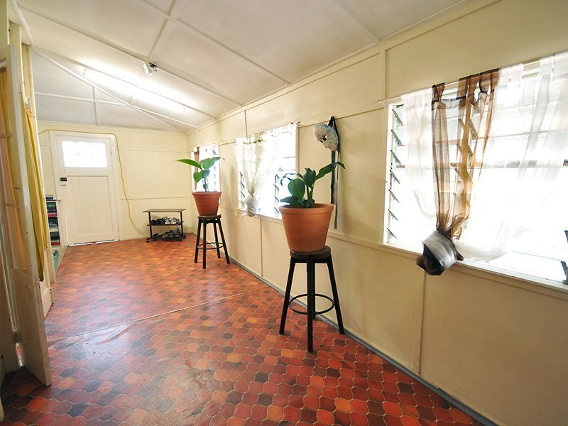 5 Jones Street, North Rockhampton QLD 4701
