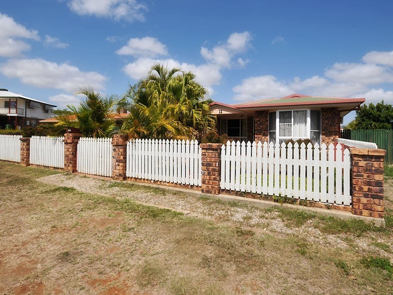12 Banksia Court, Gracemere QLD 4702