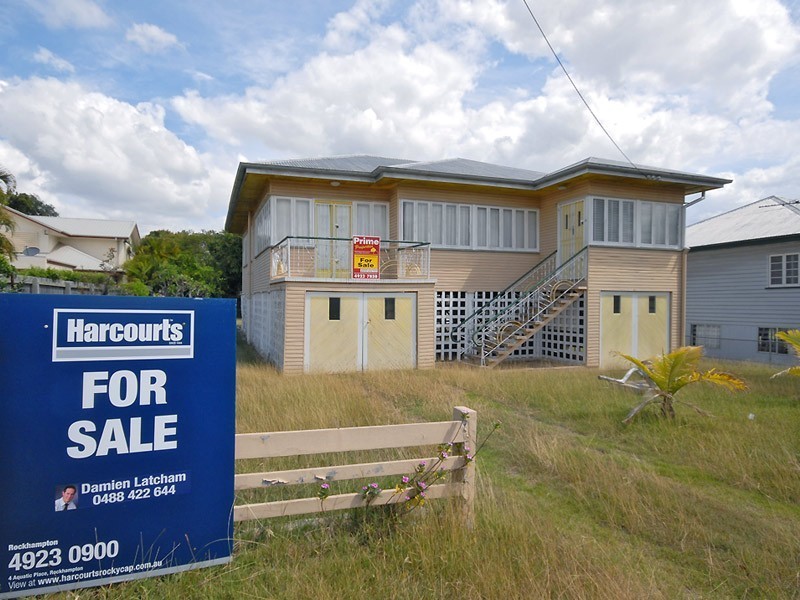 88 Livingstone, Berserker QLD 4701