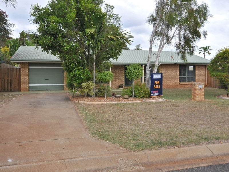 8 Dawson Street, Gracemere QLD 4702