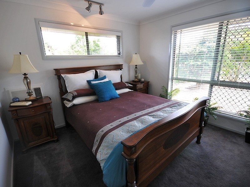 8 Dawson Street, Gracemere QLD 4702