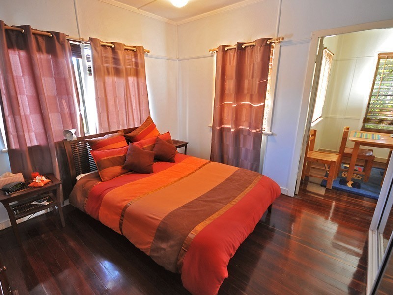 27 Ann Street, The Range QLD 4700