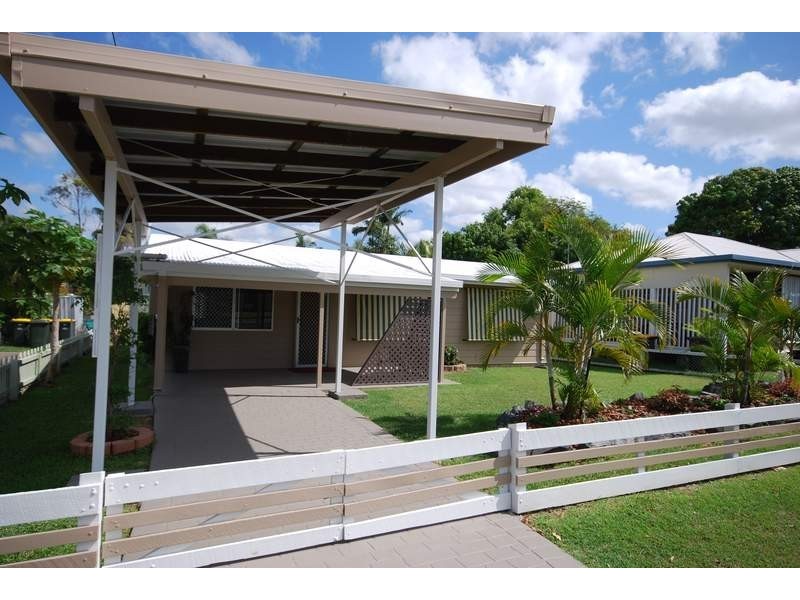 3 Underwood Street, Park Avenue QLD 4701