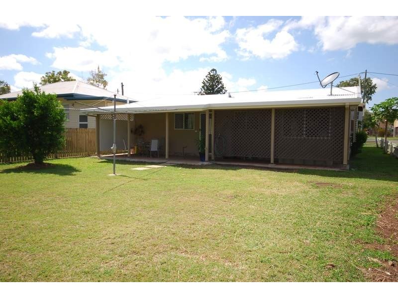3 Underwood Street, Park Avenue QLD 4701