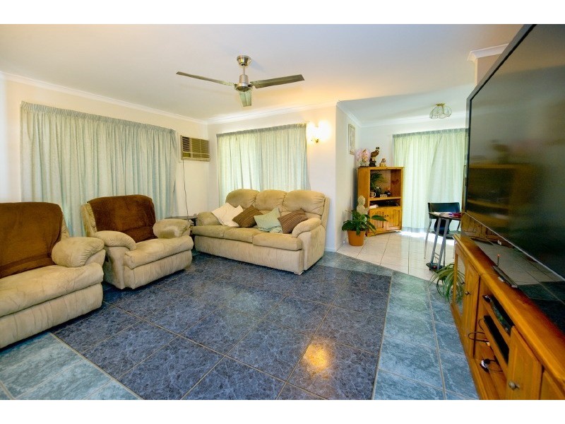 42 Gremalis Drive, Parkhurst QLD 4702