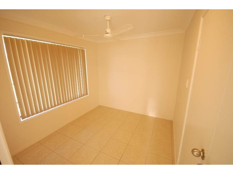 5 Anna Meares, Gracemere QLD 4702