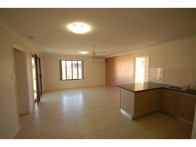 5 Anna Meares, Gracemere QLD 4702