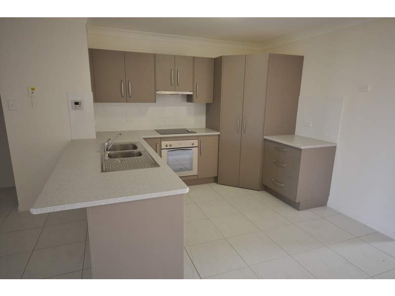 31 Joseph, Gracemere QLD 4702