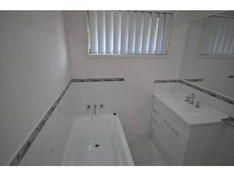 31 Joseph, Gracemere QLD 4702