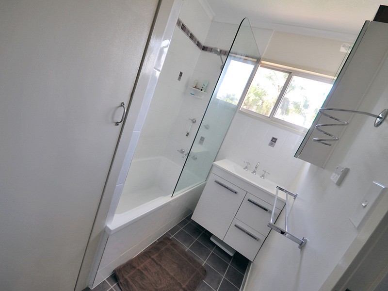 49 Rice Street, Park Avenue QLD 4701