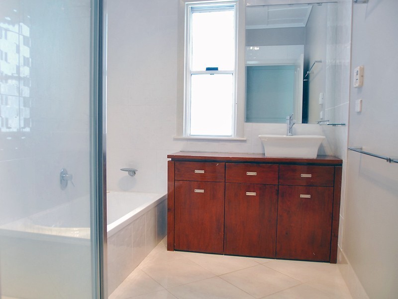 202 Stamford Street, Berserker QLD 4701