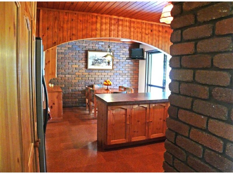 4 Bird Court, Frenchville QLD 4701