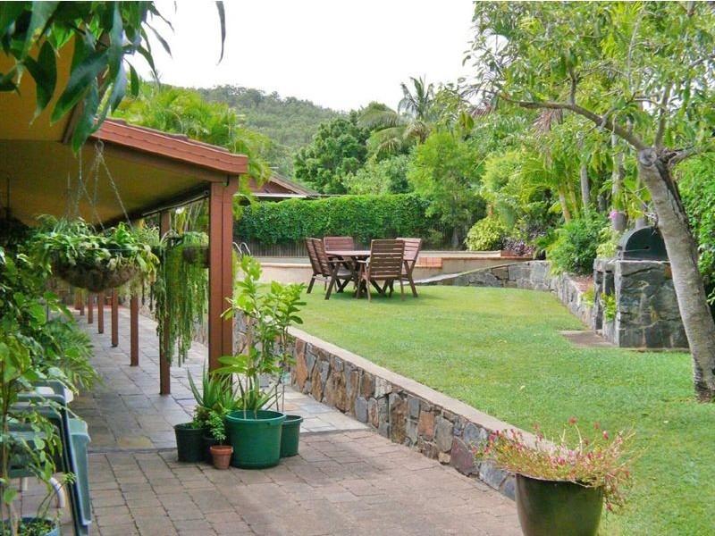 4 Bird Court, Frenchville QLD 4701