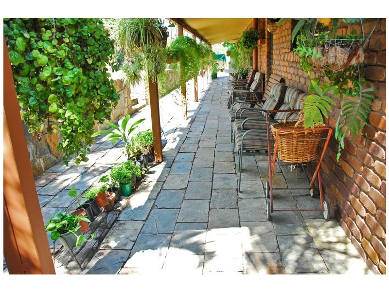 4 Bird Court, Frenchville QLD 4701