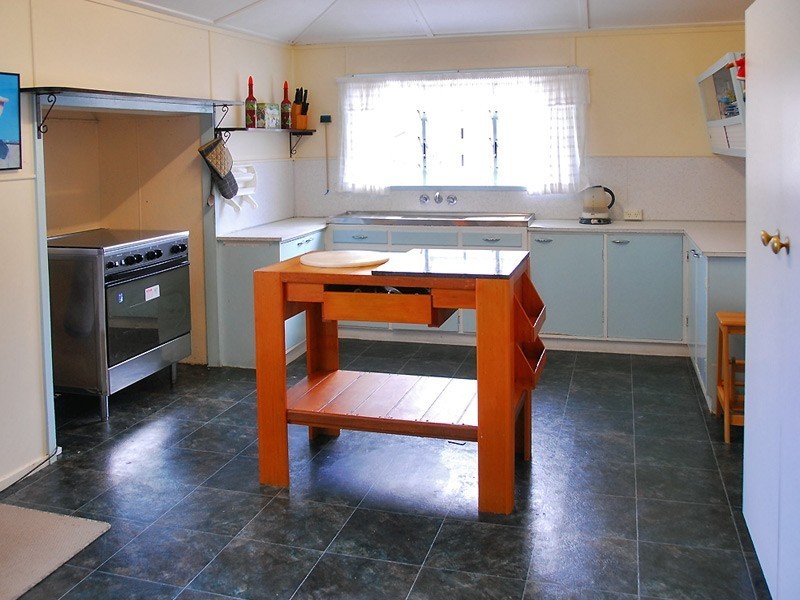 25 Barambah Street, Wandal QLD 4700