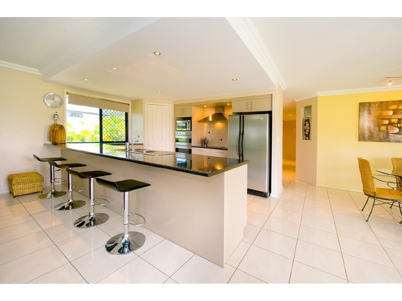 15 Jolinda Way, Rockyview QLD 4701