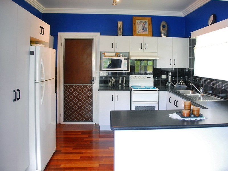 272 Upper Dawson, The Range QLD 4700