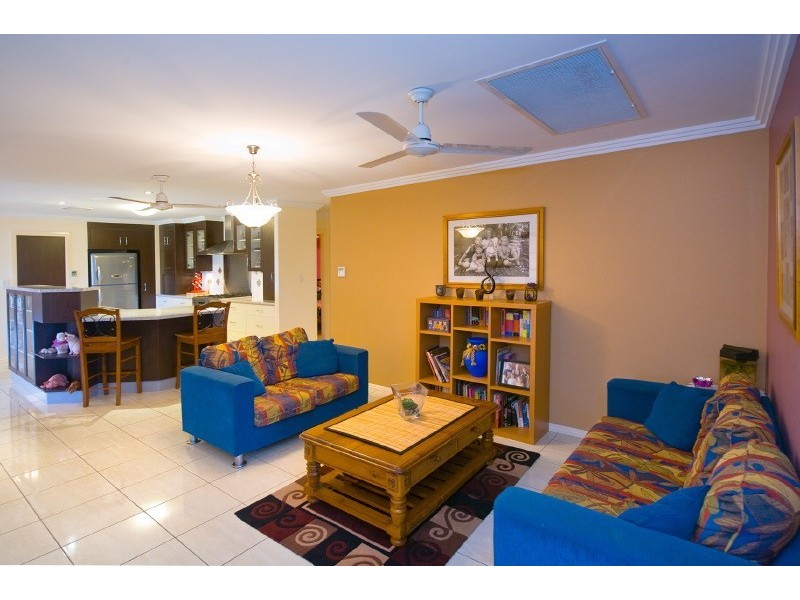 10 Rebecca Close, Rockyview QLD 4701