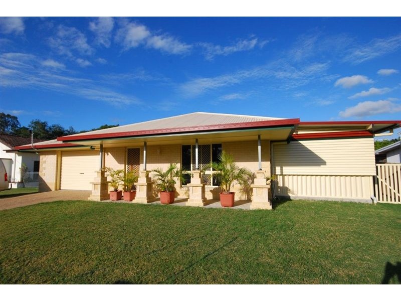 24 Tomkins Street, Berserker QLD 4701