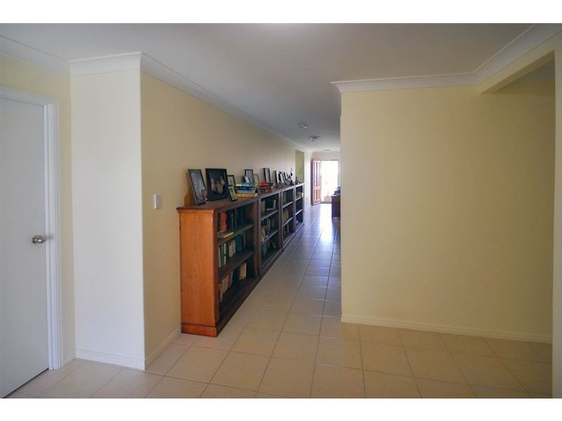 24 Tomkins Street, Berserker QLD 4701