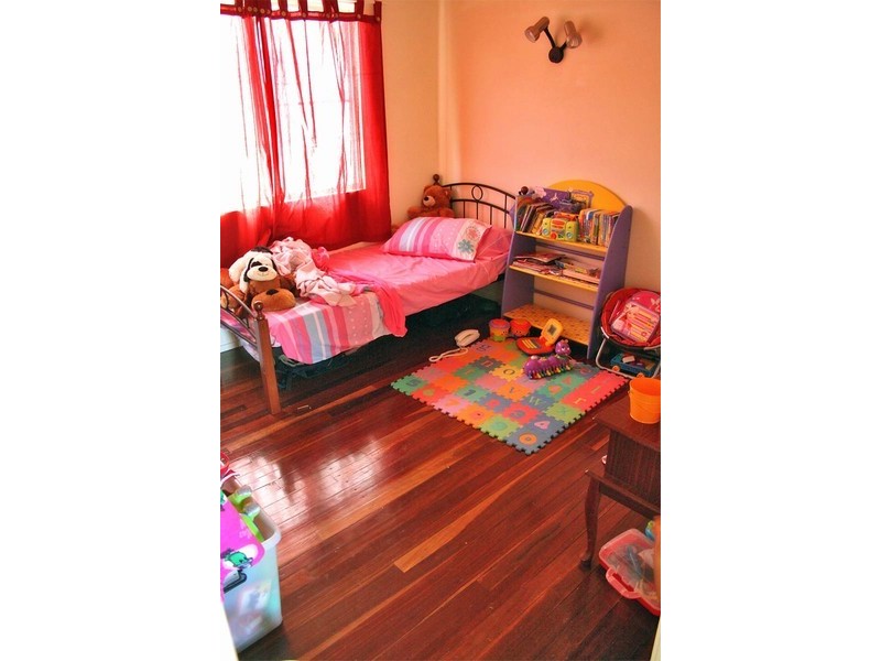 13a Nobbs Street, Berserker QLD 4701