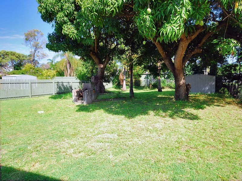 5 Underwood Street, Park Avenue QLD 4701