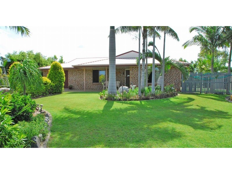 15 Darr Avenue, Glenlee QLD 4711