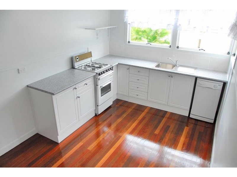 6 Harrup Street, Rockhampton QLD 4700