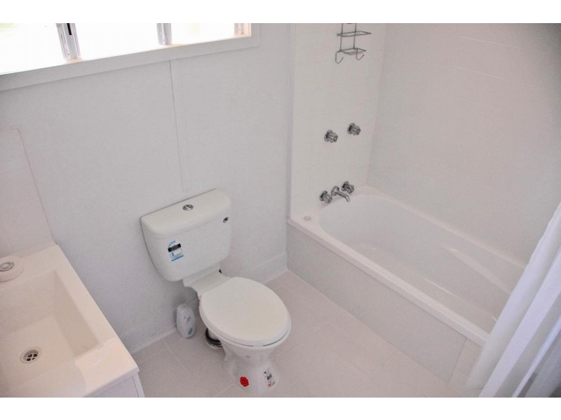 6 Harrup Street, Rockhampton QLD 4700