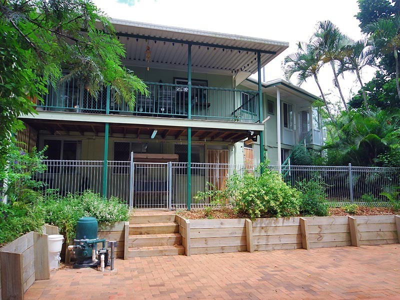 222 Schmidt Street, Frenchville QLD 4701