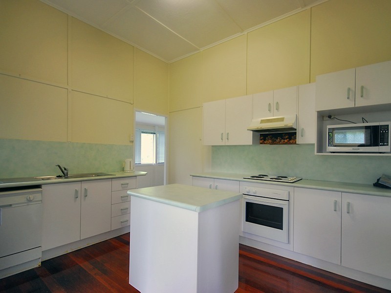 141 Mostyn Street, Berserker QLD 4701