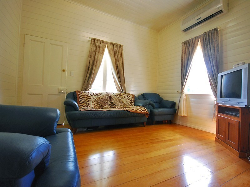 1 Thurston Street, Rockhampton QLD 4700