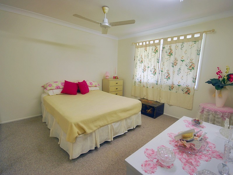 64 Breakspear Street, Gracemere QLD 4702