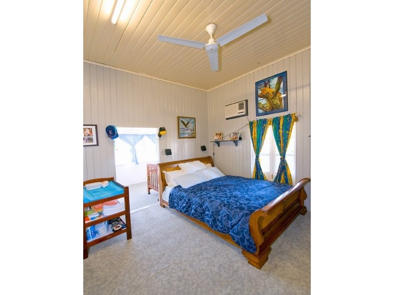 105 Haynes Street, Park Avenue QLD 4701