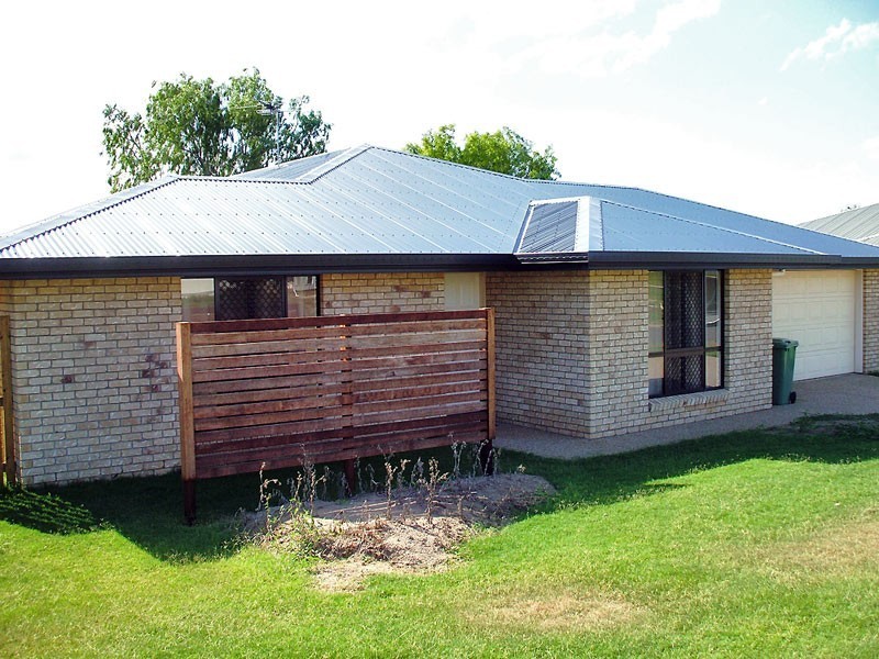 11 John Oxley Drive, Gracemere QLD 4702