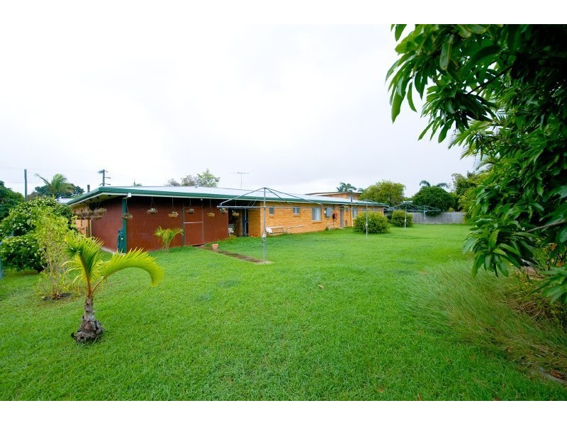 16 Kerr Street, Park Avenue QLD 4701