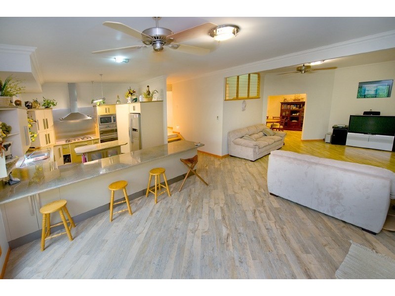 35 Archer View Terrace, Frenchville QLD 4701