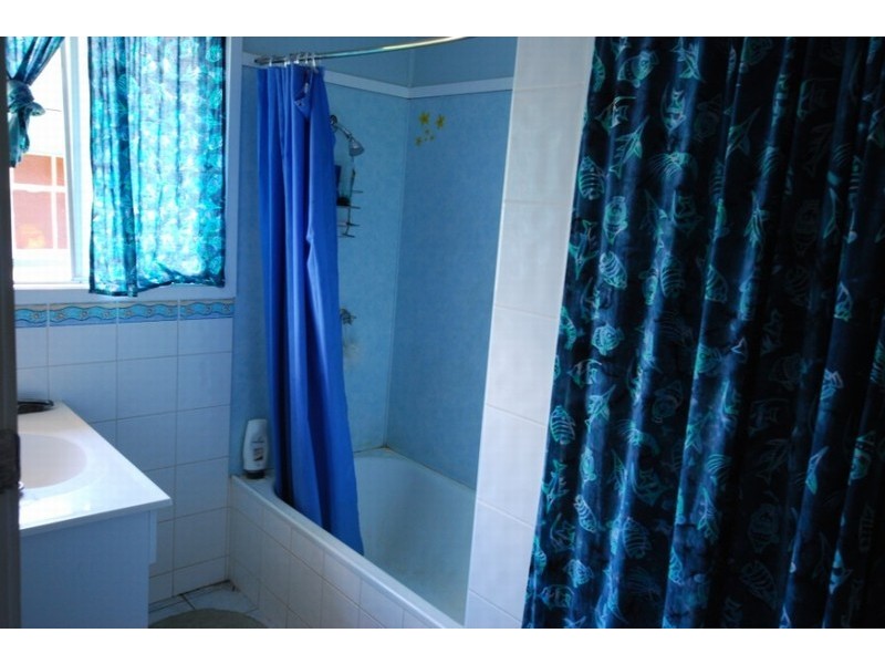 9 Bracher Street, Wandal QLD 4700