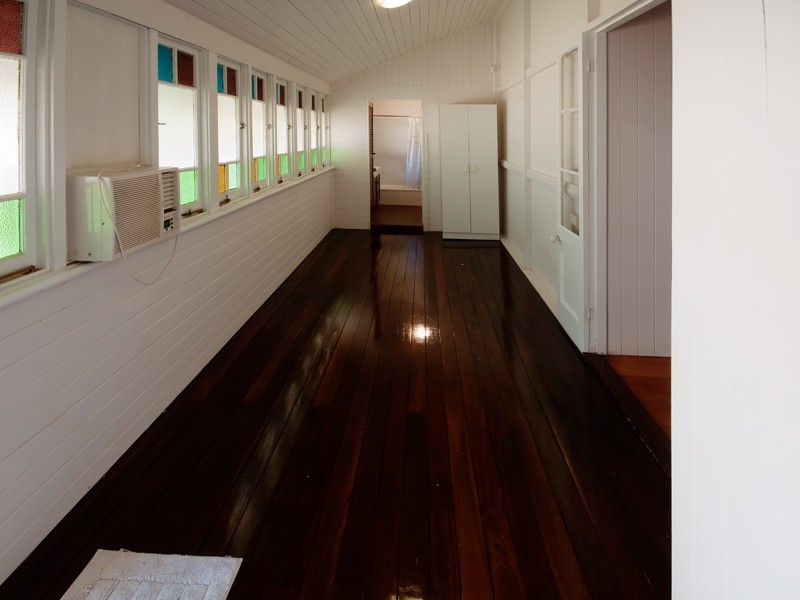 33 Woodville Street, Wandal QLD 4700