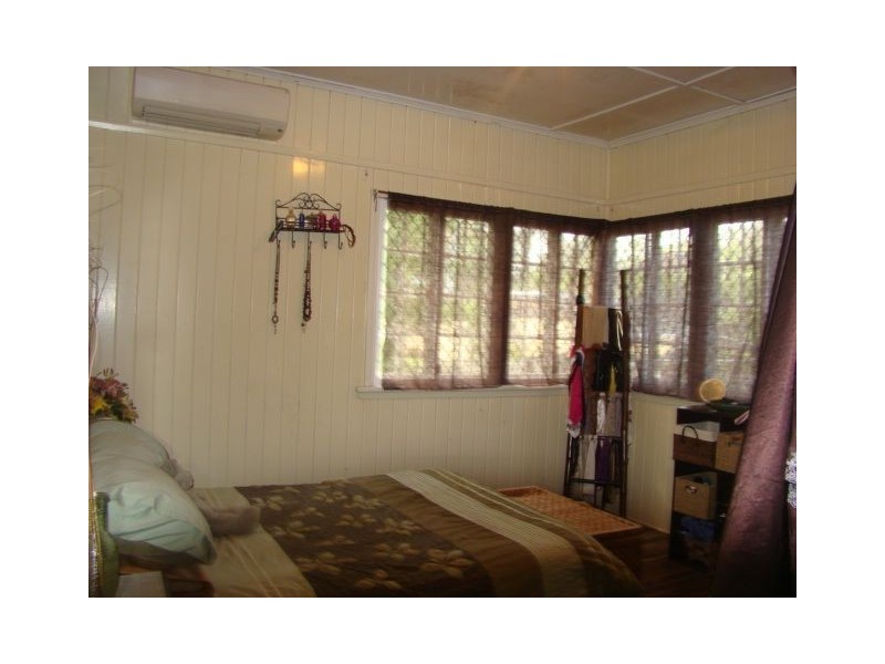 49 McKelligett Street, Wandal QLD 4700