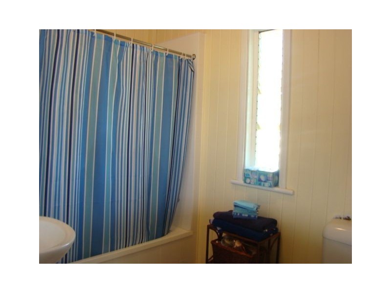 49 McKelligett Street, Wandal QLD 4700