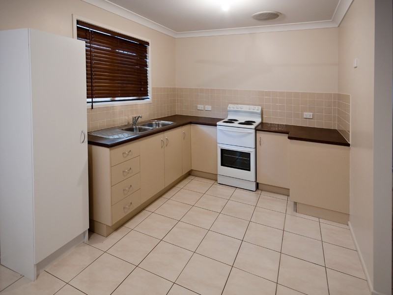 12a Lucas Street, Berserker QLD 4701