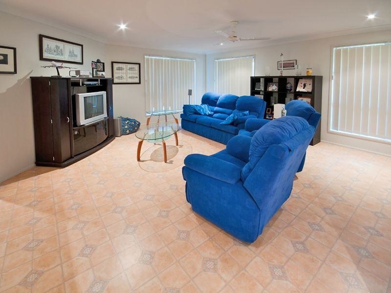 6 Magnolia Court, Frenchville QLD 4701