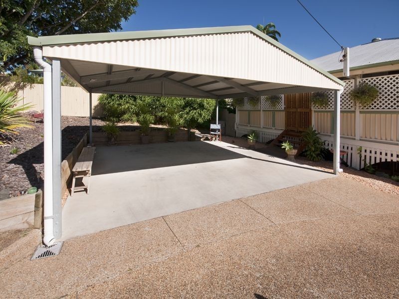 128 North Street, Wandal QLD 4700