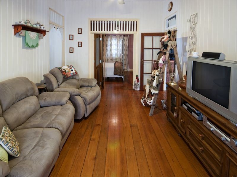 128 North Street, Wandal QLD 4700