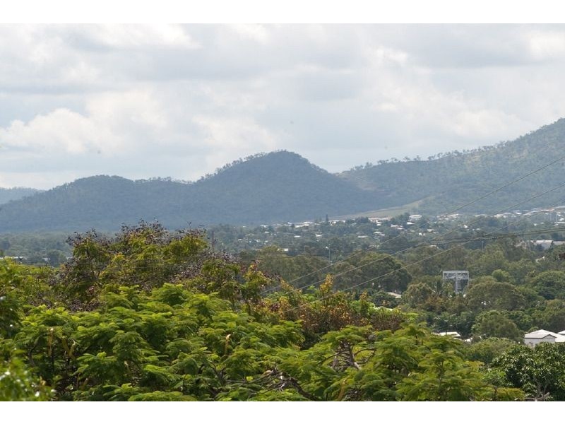 16 Jardine Street, Wandal QLD 4700